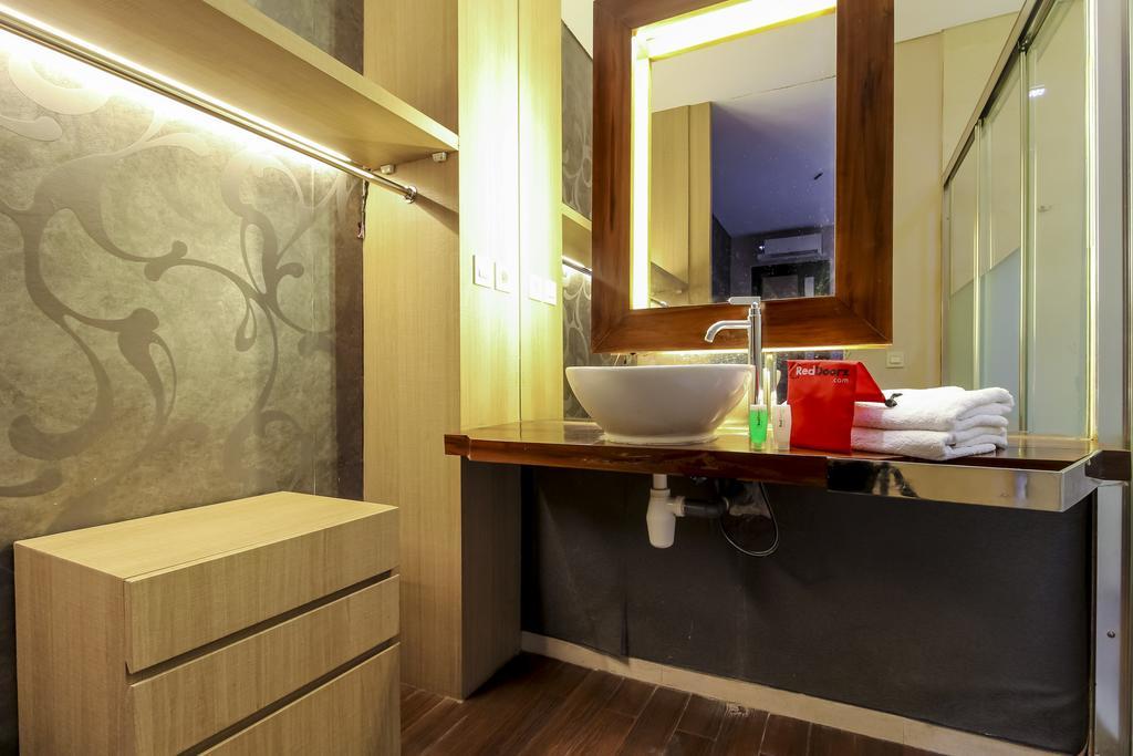 Reddoorz Plus Near Tugu Jogja Yogyakarta Eksteriør bilde